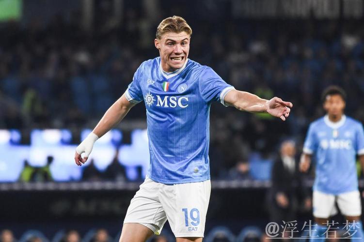 霍伊伦梅开二度 伊尔迪兹建功 那不勒斯2-1击败尤文图斯 霍伊伦梅开二度 伊尔迪兹建功 那不勒斯2-1击败尤文图斯